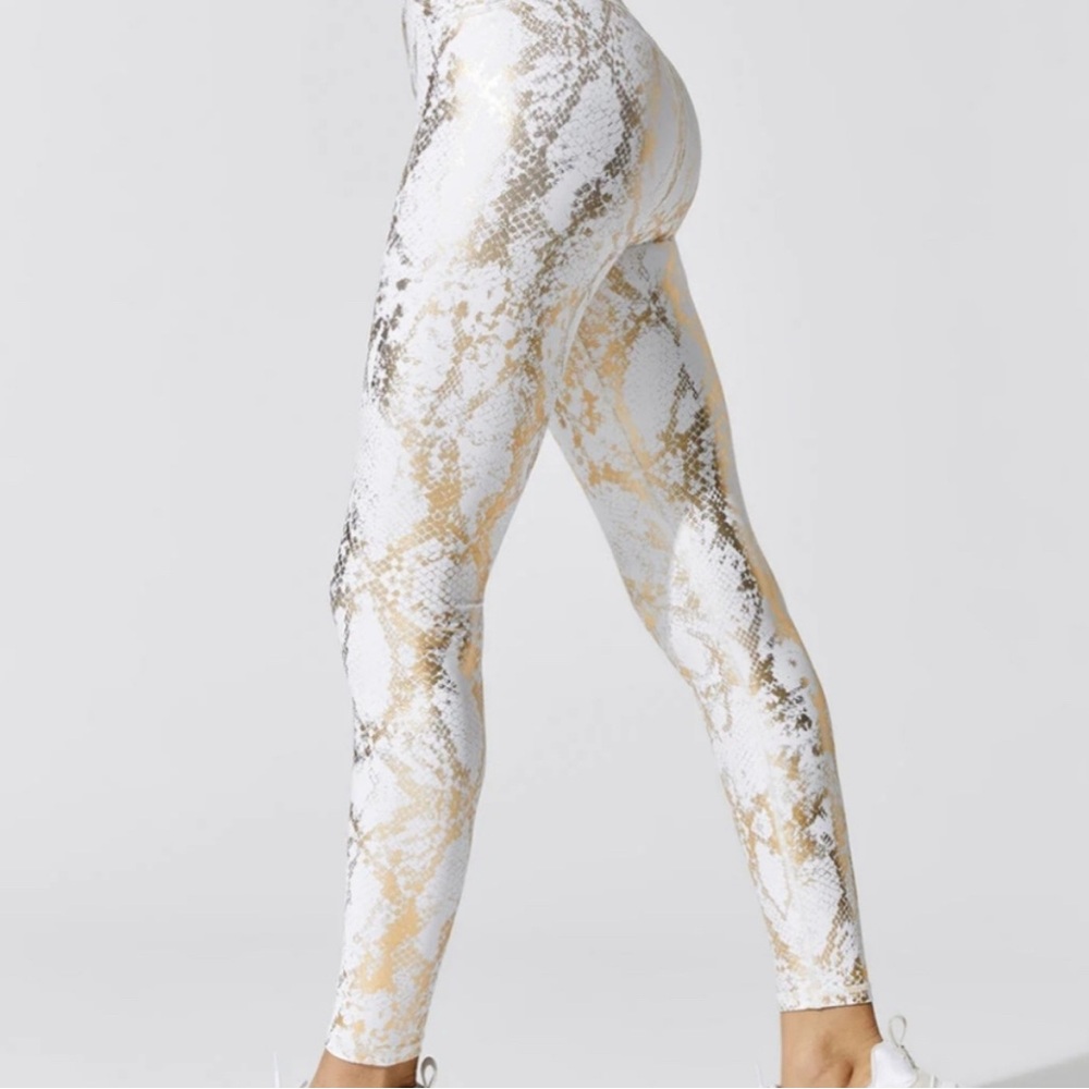 Carbon38 White and Gold Snakeskin Leggings